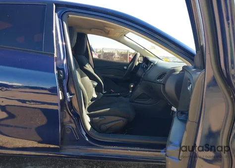 2013 Dodge Dart Se z USA, uszkodzony, nr VIN 1C3CDFAA7DD175330